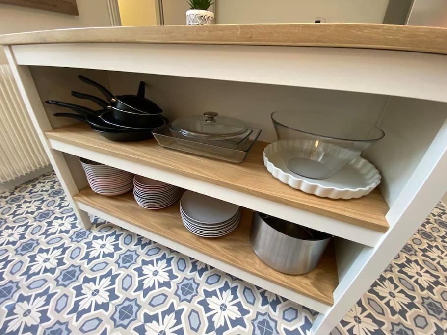 Maison De Charme - 4 Chambres - Courette & Parking Gratuit أميا المظهر الخارجي الصورة