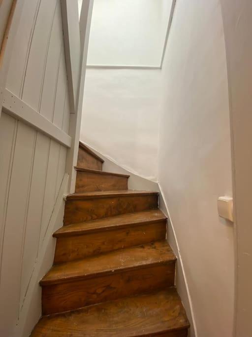 Maison De Charme - 4 Chambres - Courette & Parking Gratuit أميا المظهر الخارجي الصورة