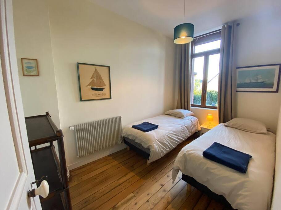 Maison De Charme - 4 Chambres - Courette & Parking Gratuit أميا المظهر الخارجي الصورة