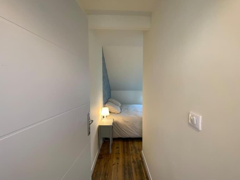 Maison De Charme - 4 Chambres - Courette & Parking Gratuit أميا المظهر الخارجي الصورة