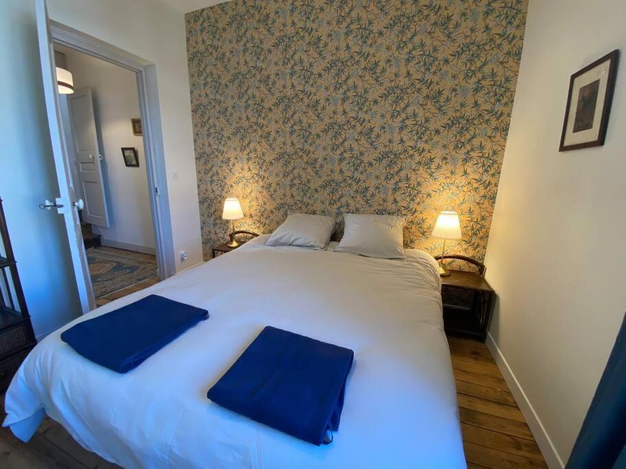 Maison De Charme - 4 Chambres - Courette & Parking Gratuit أميا المظهر الخارجي الصورة